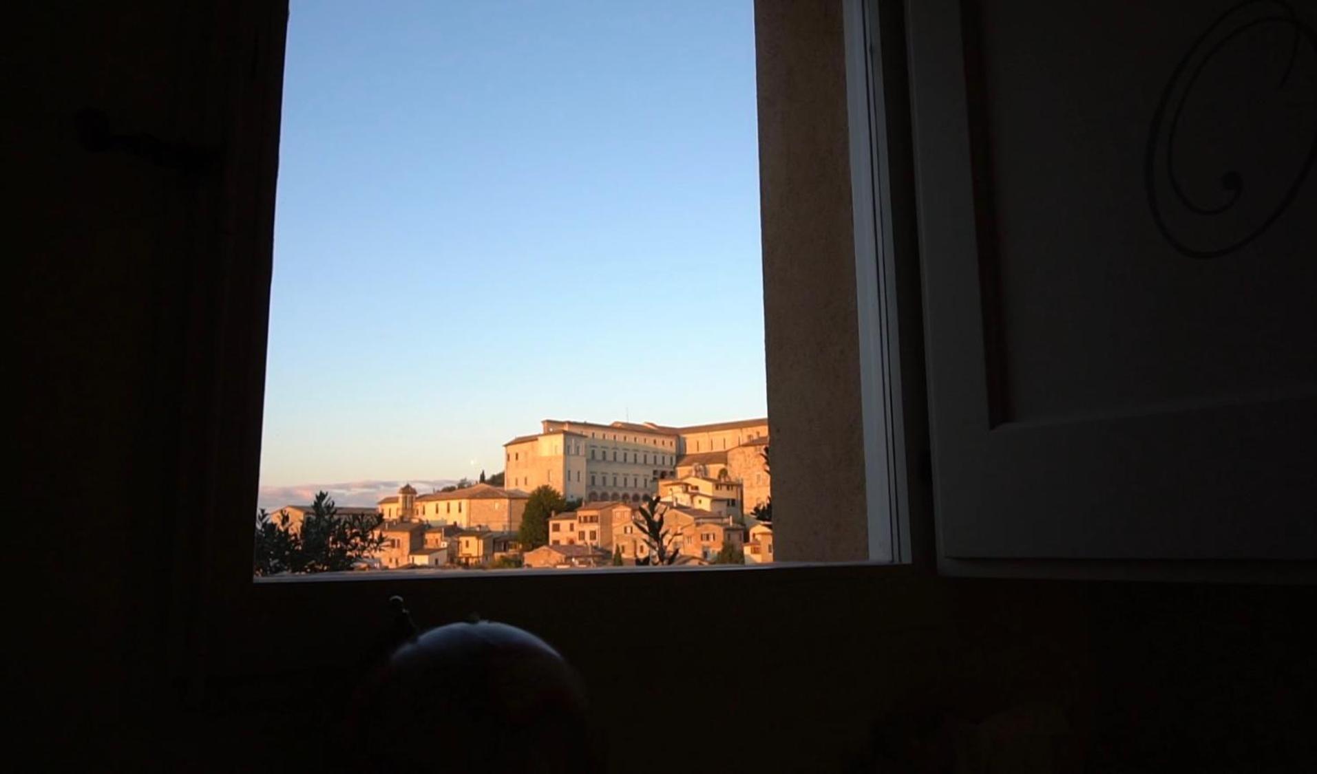 Oberdan Ospitalita' Bed and Breakfast Todi Eksteriør billede