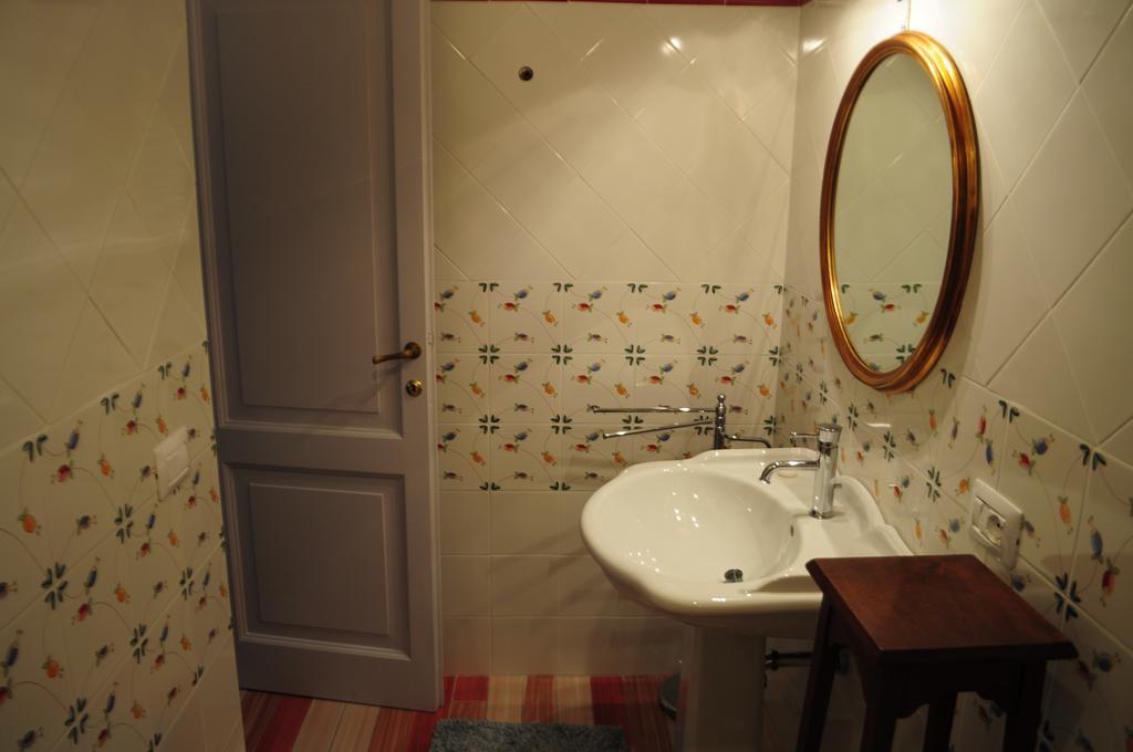 Oberdan Ospitalita' Bed and Breakfast Todi Eksteriør billede
